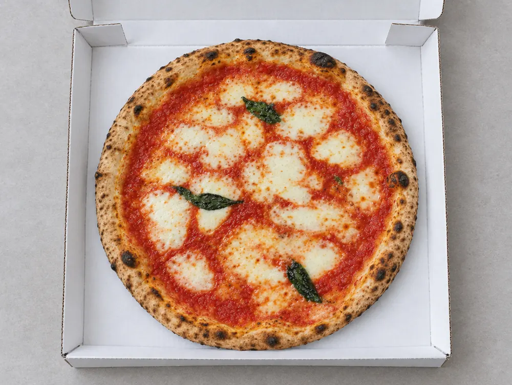 Foto sistemata: Pizza margherita